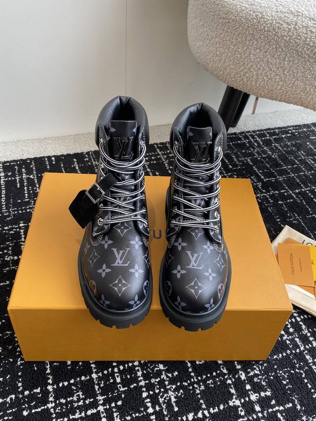 代购级 Louis Vuitton X Timberland联名 Via Instagram Lv 24Ss 早秋 添柏岚 大黄靴 今年 1月 Lv 2024秋